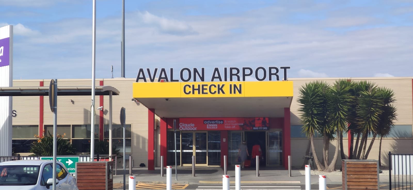 Avalon-Airport